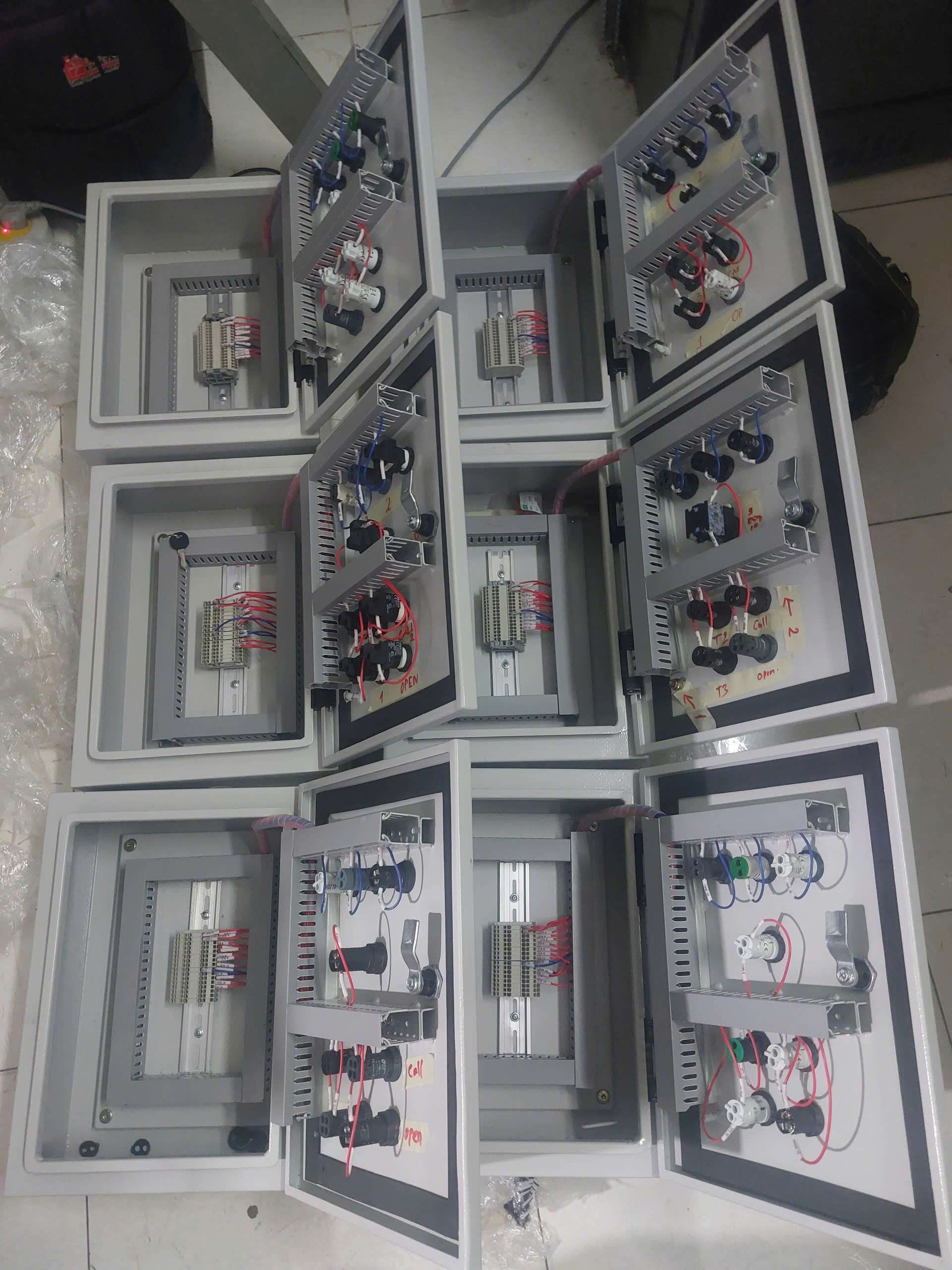 Các tủ điện tủ điện công nghiệp